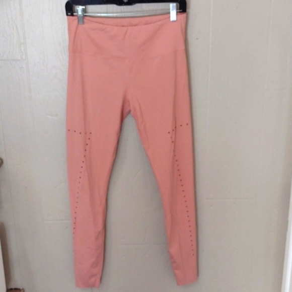 Varley Leggings laser cut Size Medium Dusty Rose - Picture 2 of 9